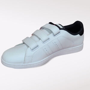 NWT Leather Sneaker by Lonsdale size 8.5 US